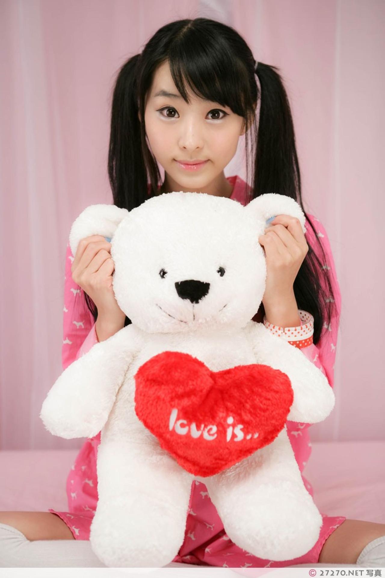 调皮徐有珍卧室调戏小熊2