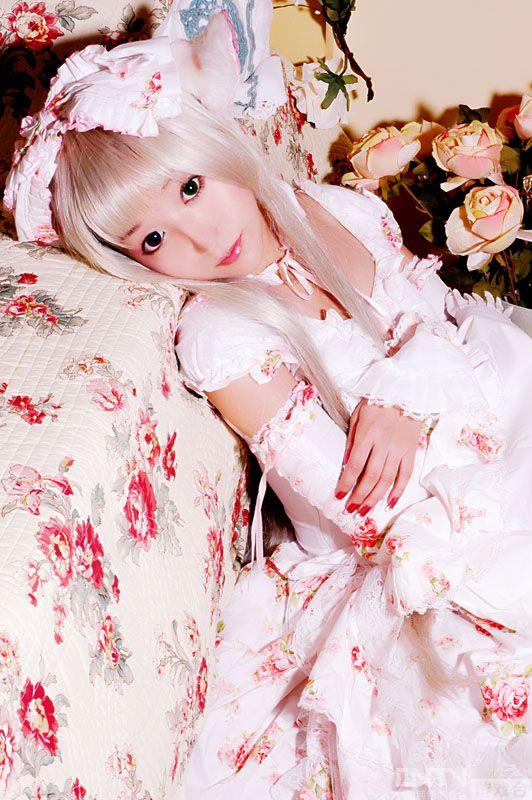 可爱小叽Cosplay粉色装出场床边照1