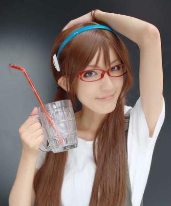 真希波cosplayer便装其一