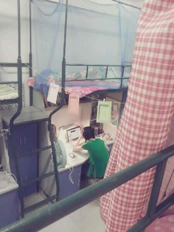 Afra0218的小萌女一角