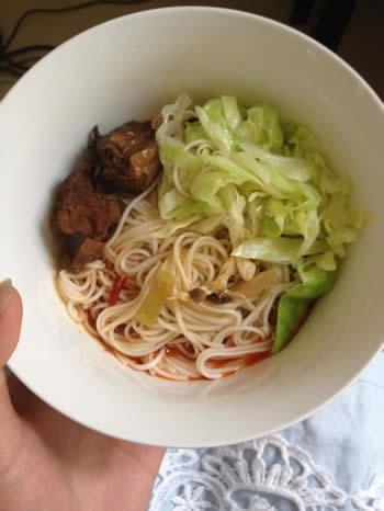 女屌自己做的面