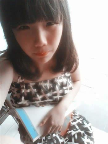 男屌丝心中的女生的自拍照