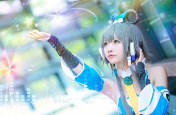 洛天依cosplay配图其一