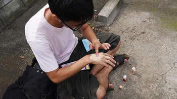 日本博主地主惠亮的一个人约会组图04