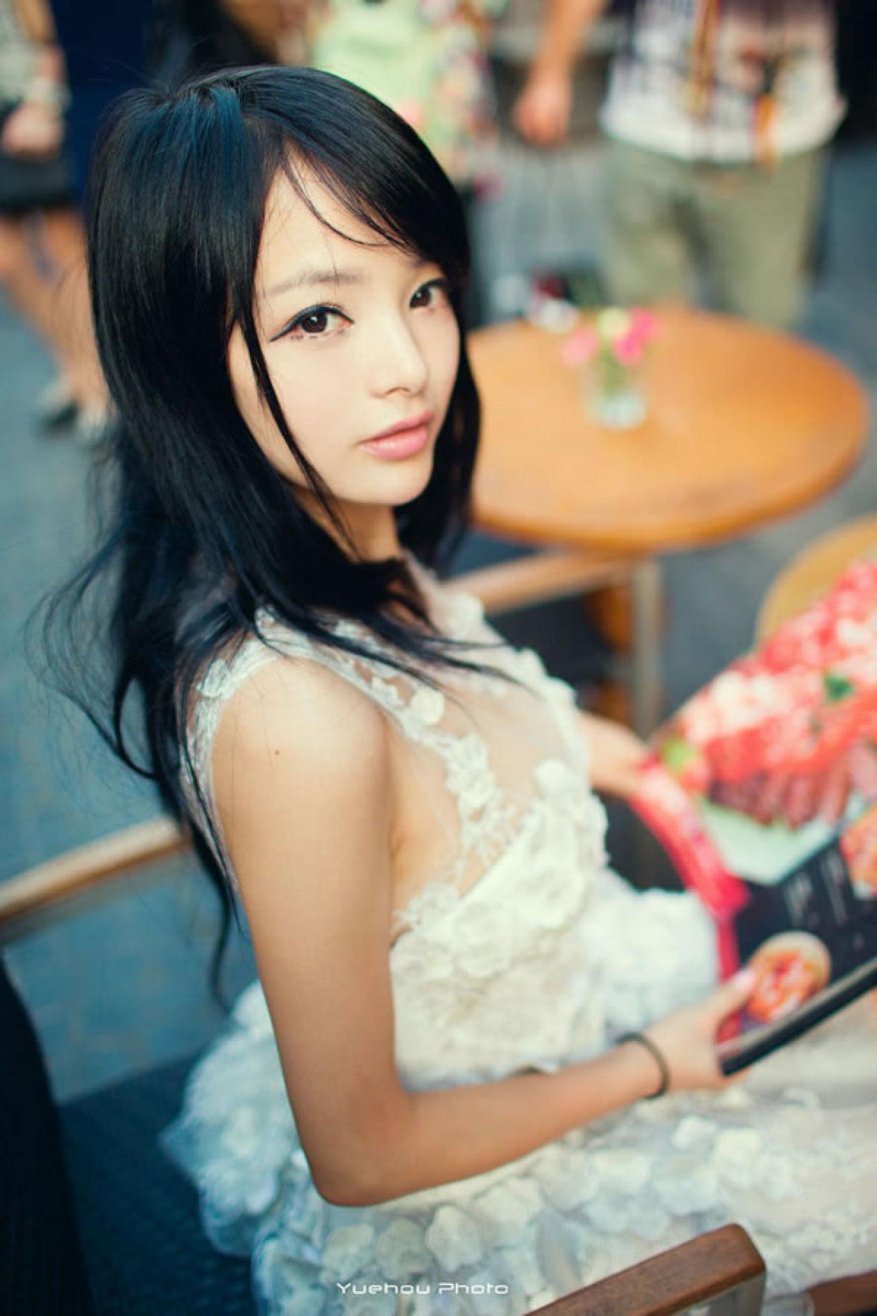 歪歪白色清纯街拍04