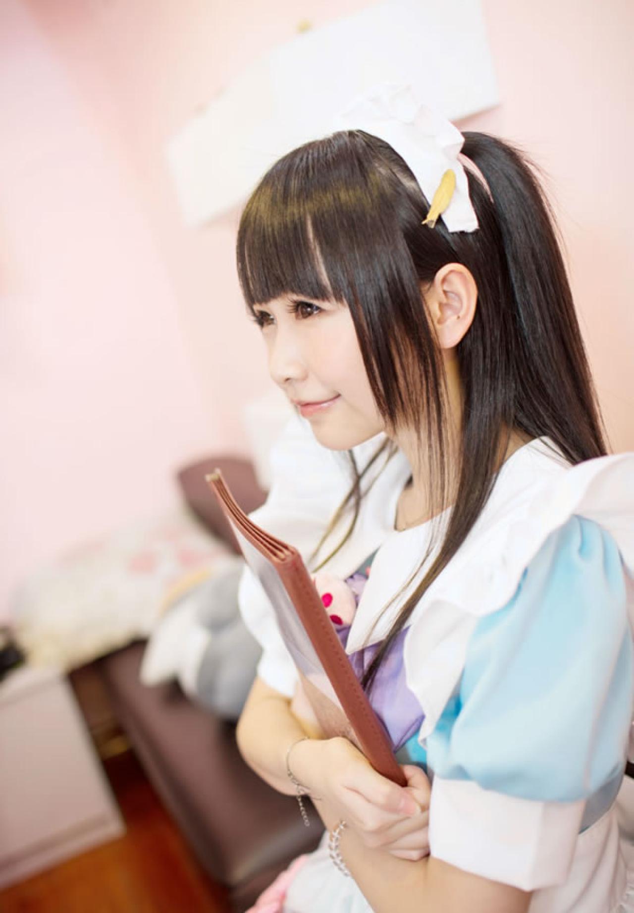 咖啡馆里的女仆妹子Cosplay第06张图