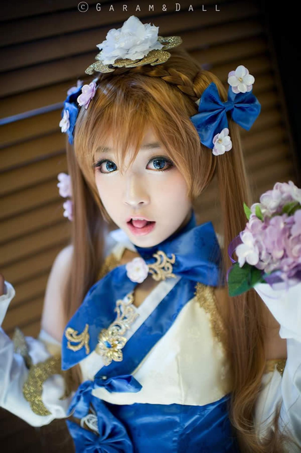 兔娘扩散性百万亚瑟王Cosplay蓝色套装吐舌照