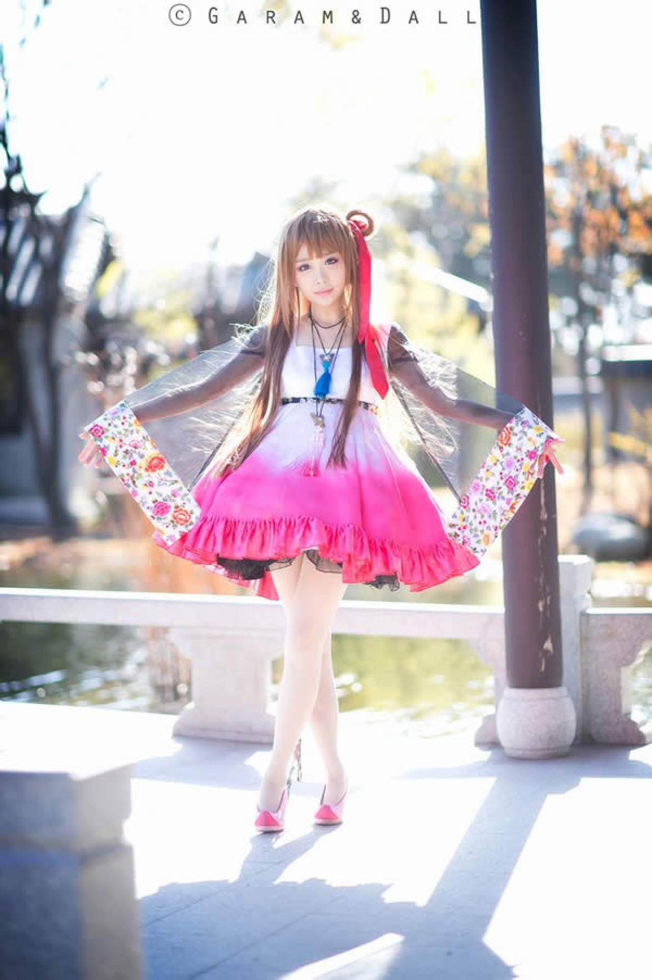 兔娘正面摆拍姿势