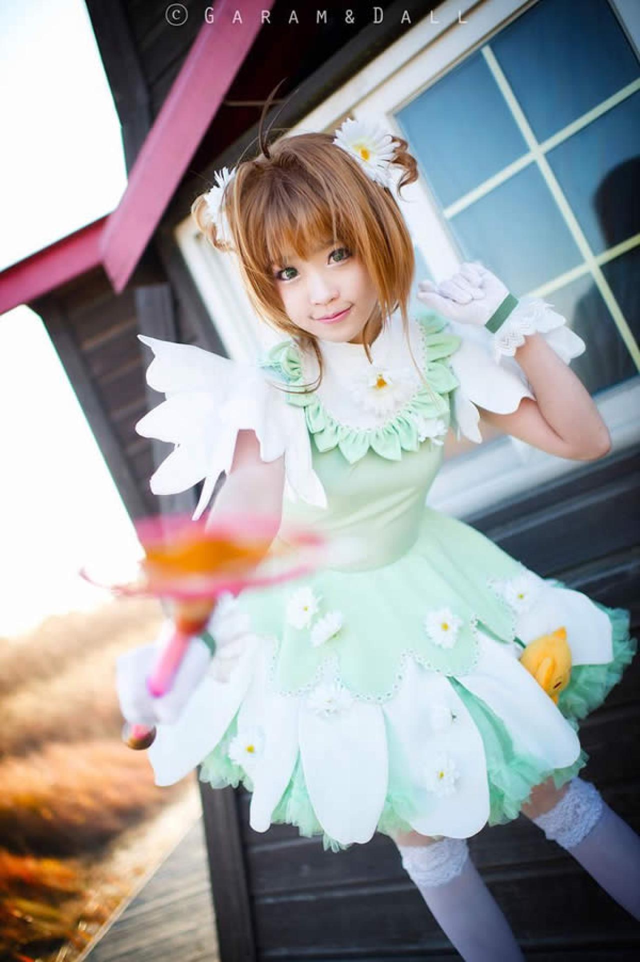 兔娘Cos魔法少女小圆芦苇丛中S姿势