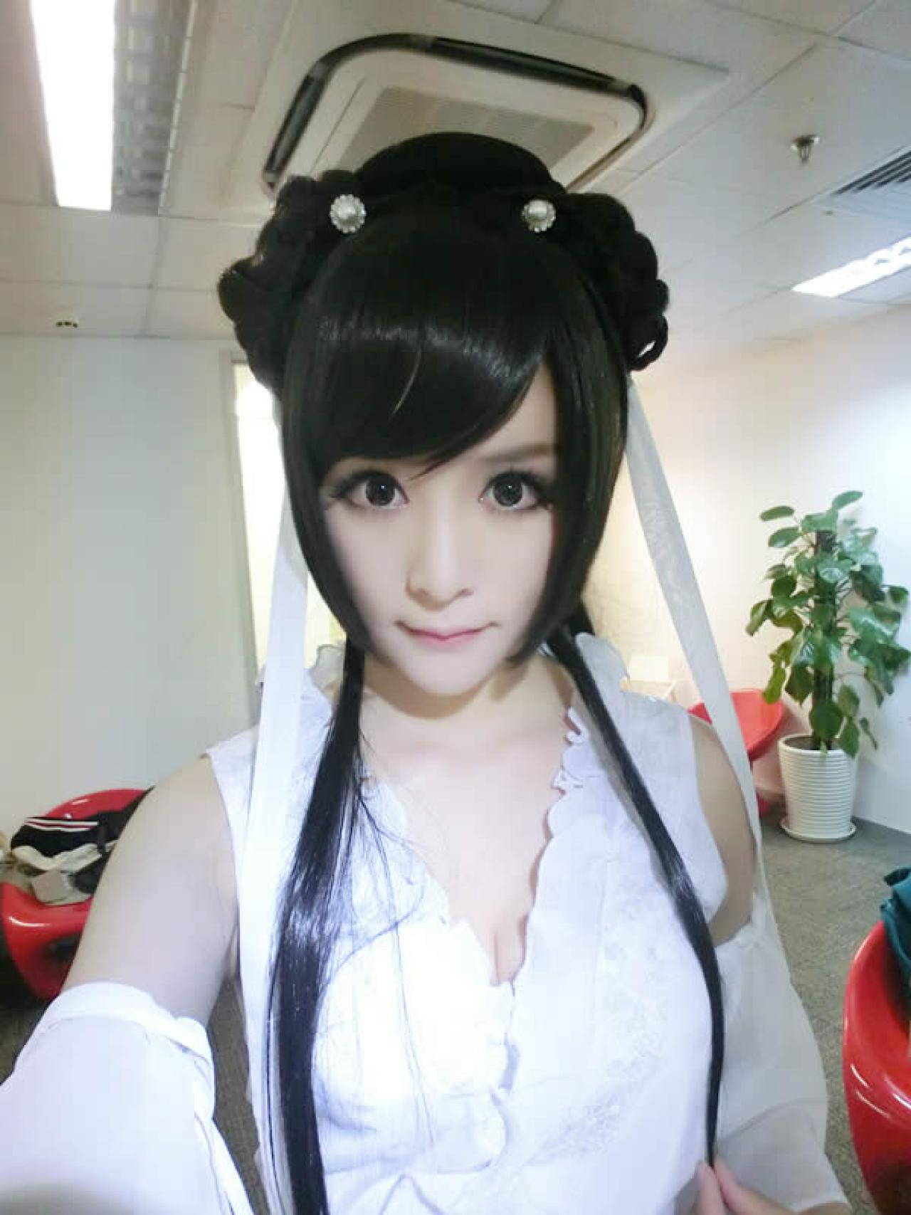 桃宝在万万没想到第9话中的白娘子形象