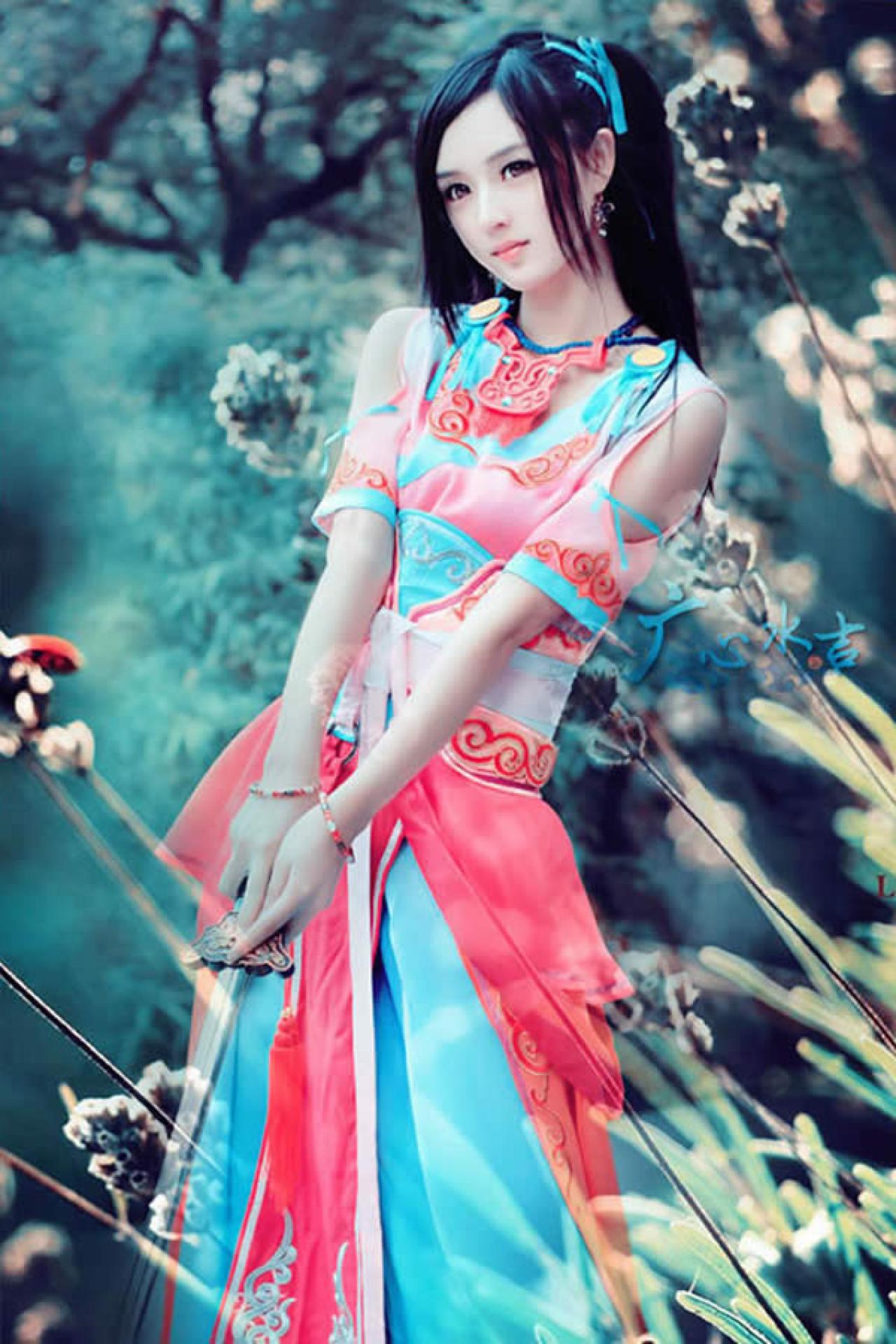 小排腼腆的正面照