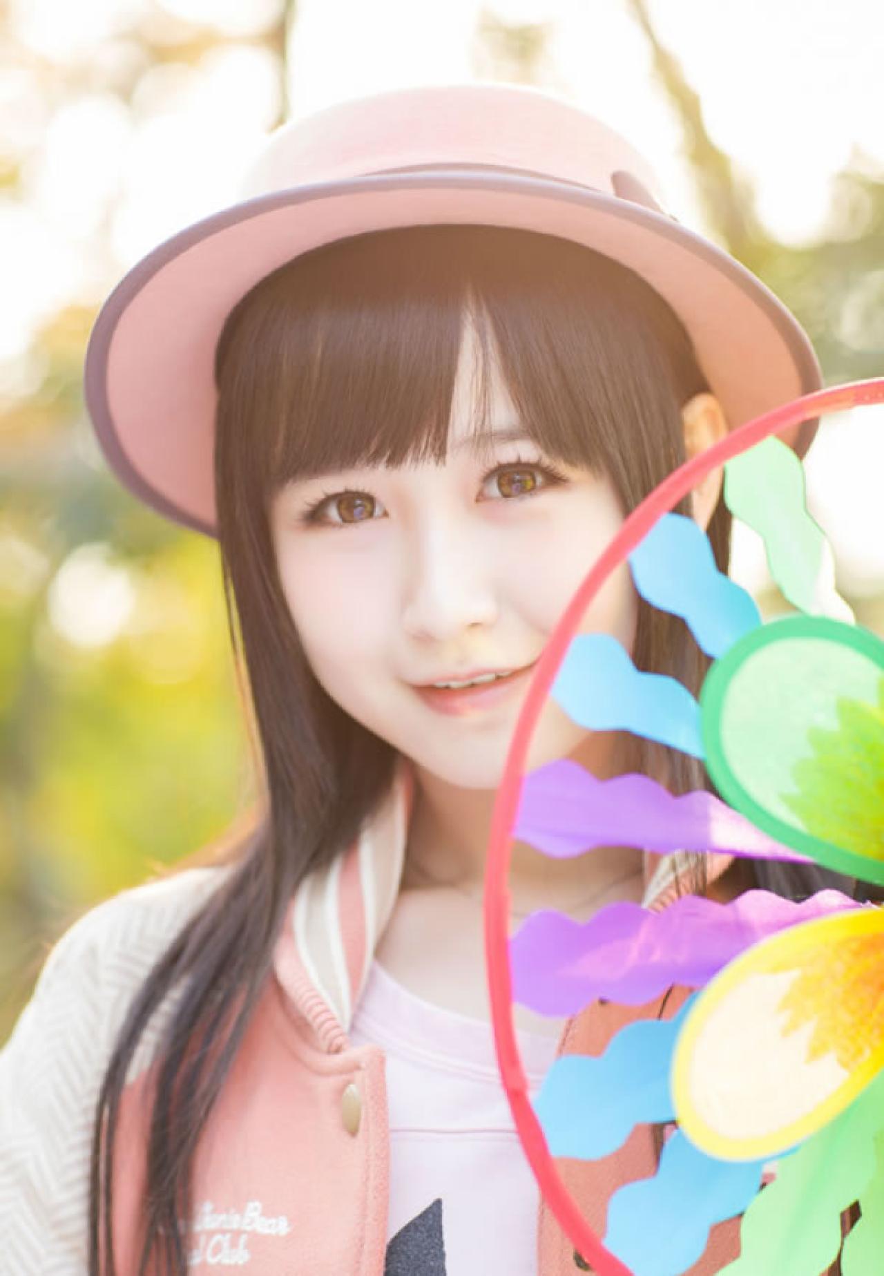 小Can吹风车的样子正面