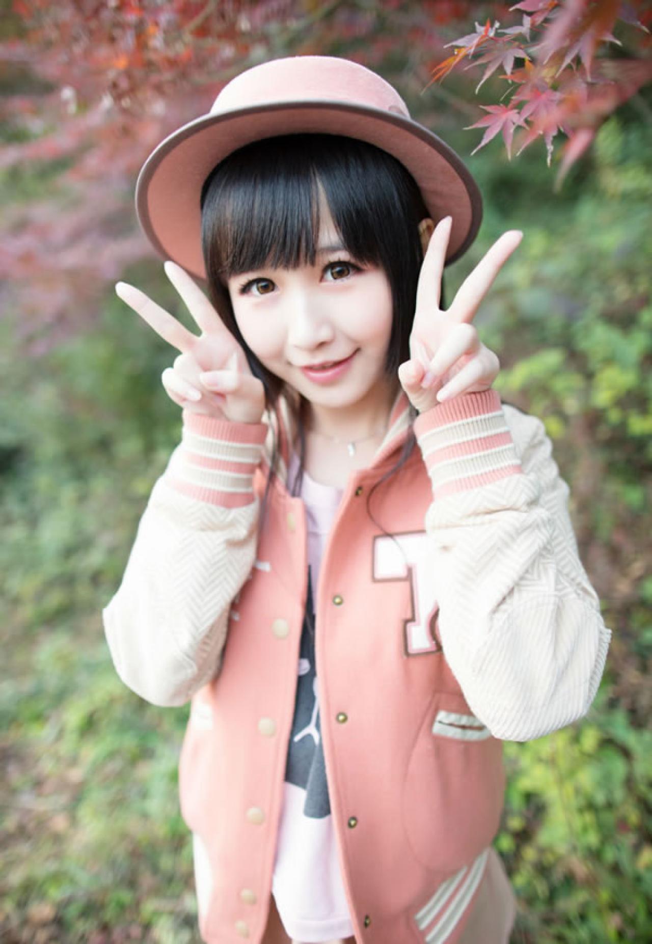 小Can兔子耳朵姿势