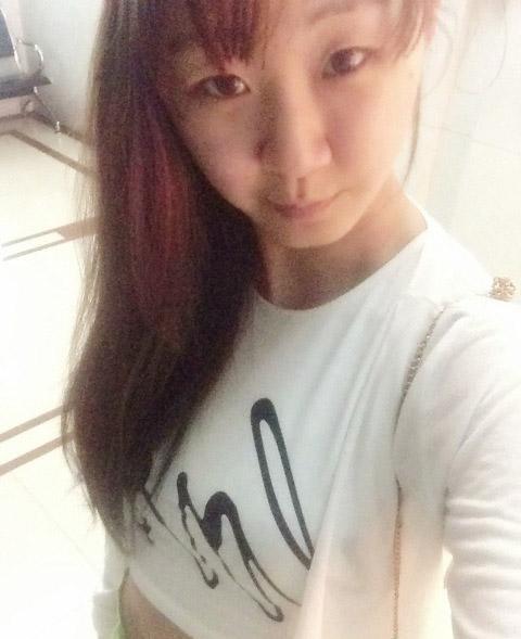 大女人-坏女孩下班正面自拍