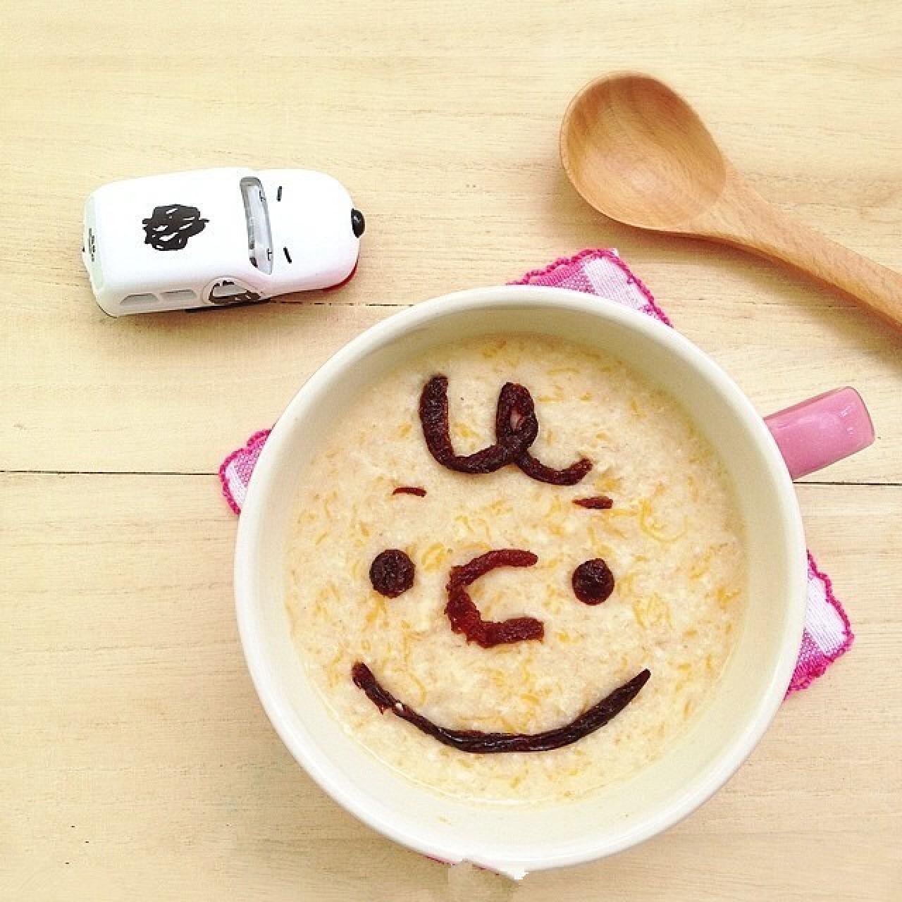 卡通笑脸便当头像