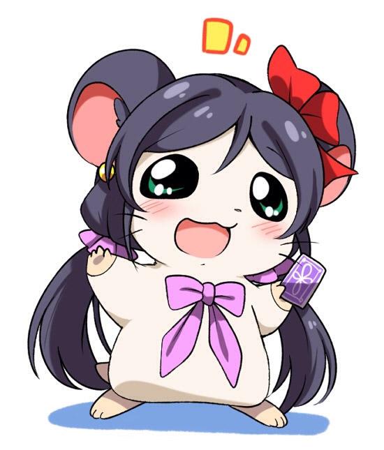 东条希版小老鼠拿着卡牌的头像