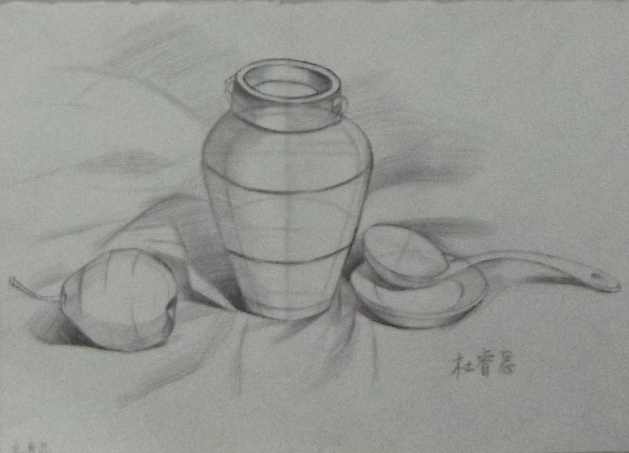 坛子、水果、盘子、勺子等结构静物素描 杜睿思画