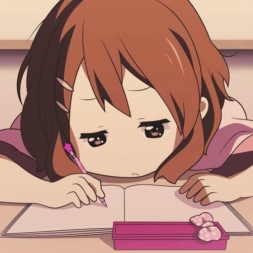 平泽唯扒在纸上半天憋不出字的囧样