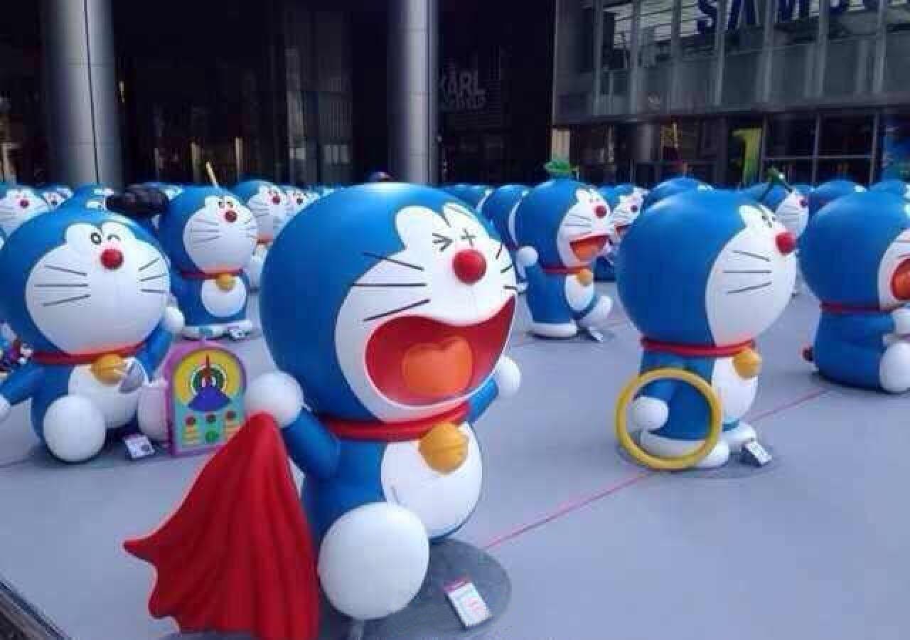 哆啦A梦和隐身斗篷