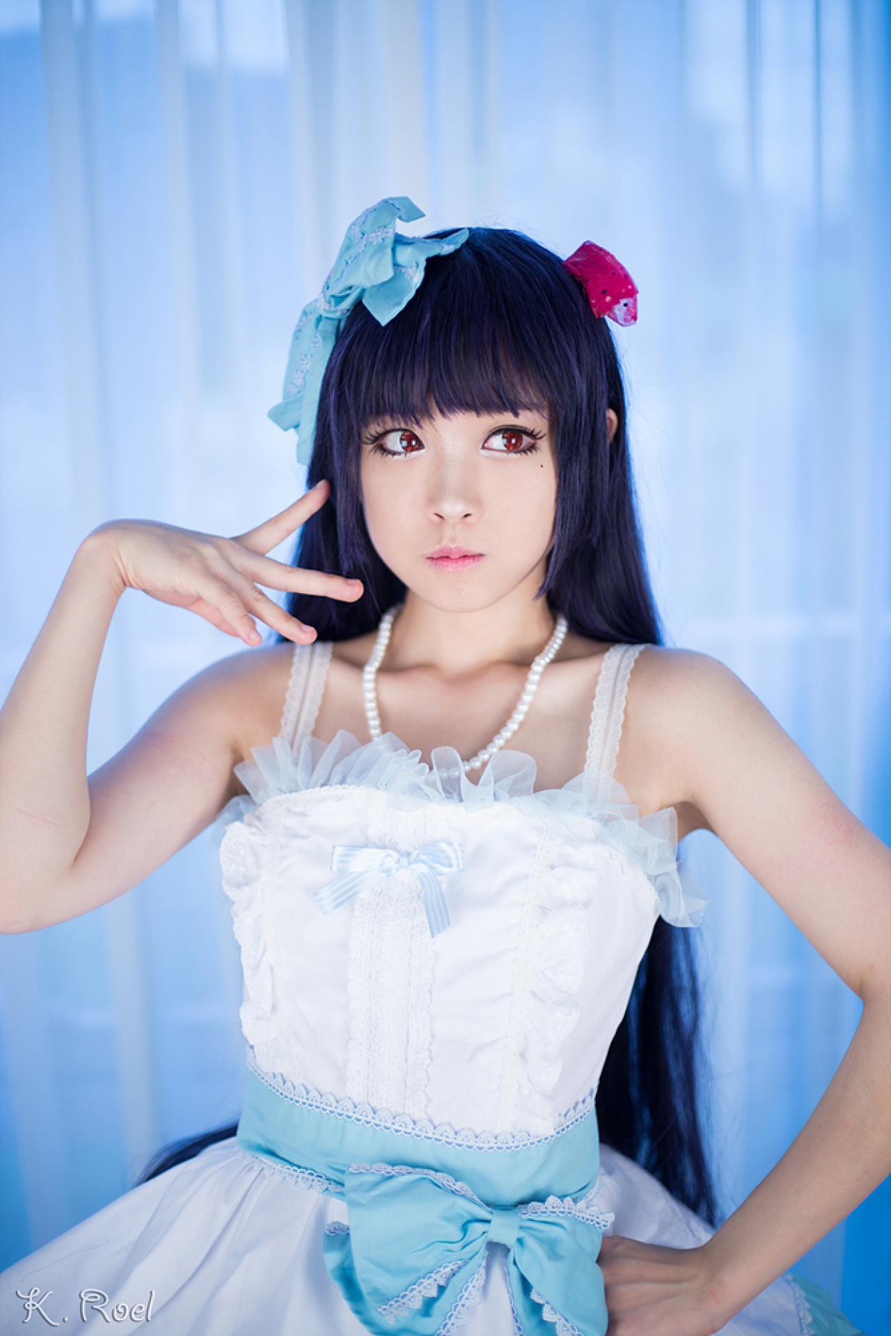 兔娘扮演五更琉璃嘟嘴卖萌的模样