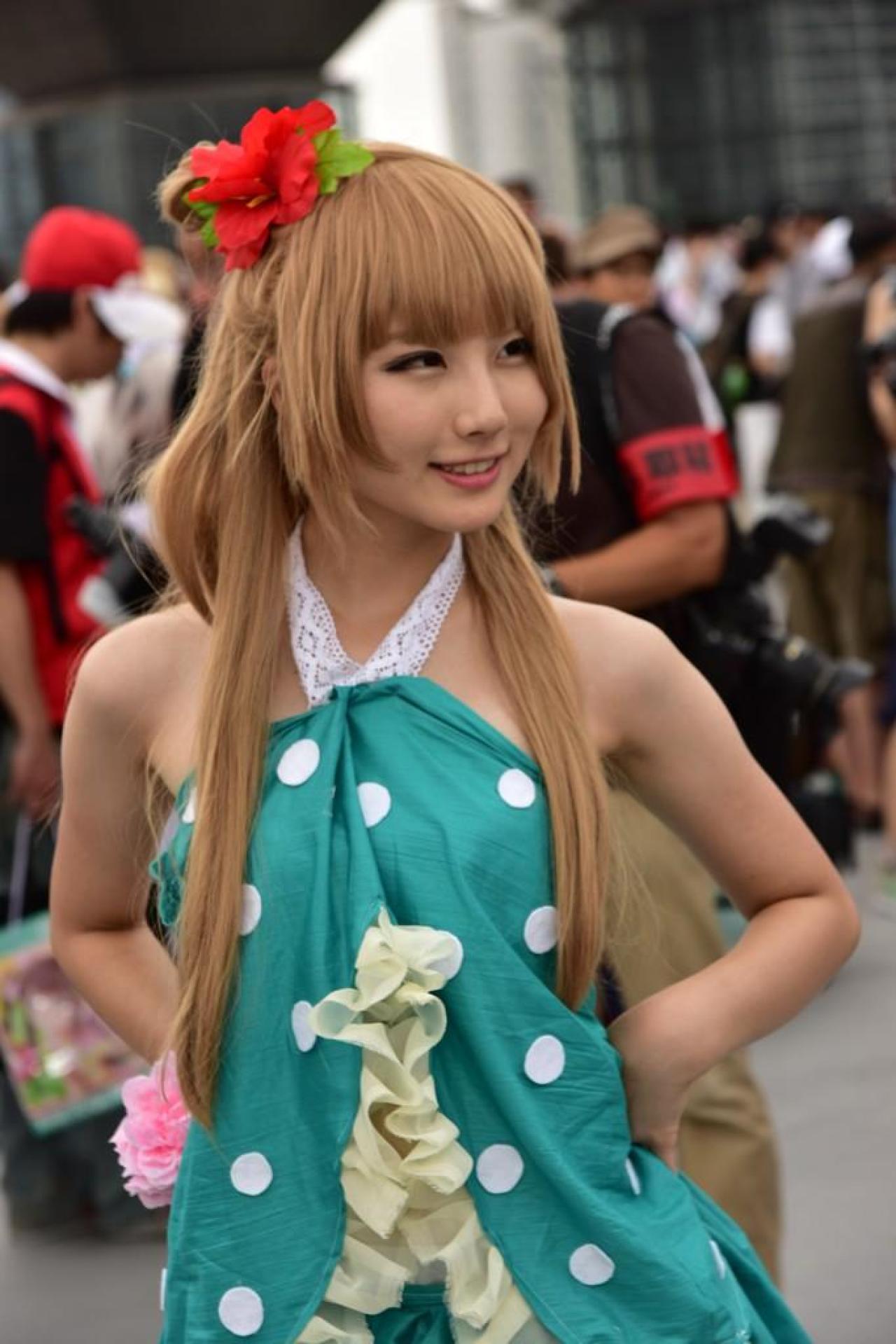 あすな扮演南小鸟双手叉腰正面照 Hachune_Miku拍摄