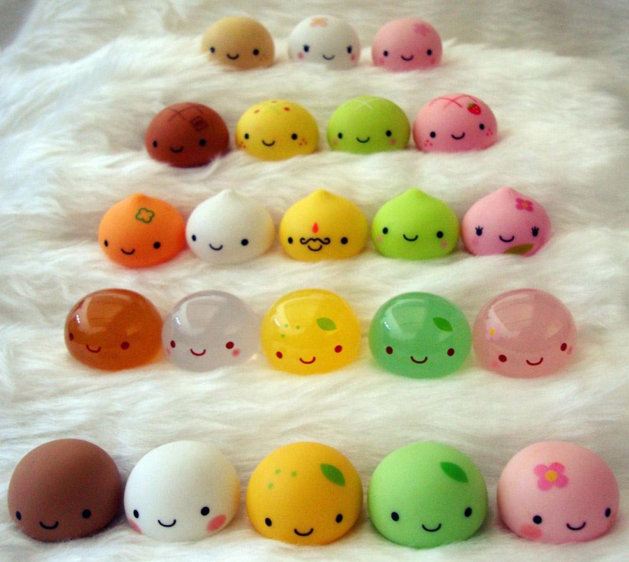 五颜六色、扮演男孩、女孩、老爷爷的团子