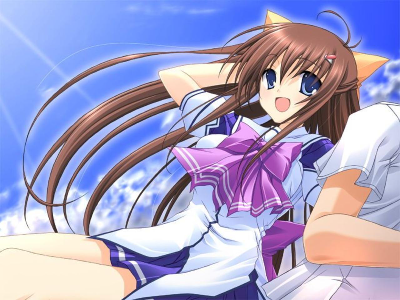 远山泉水挽着持田千寻胳膊