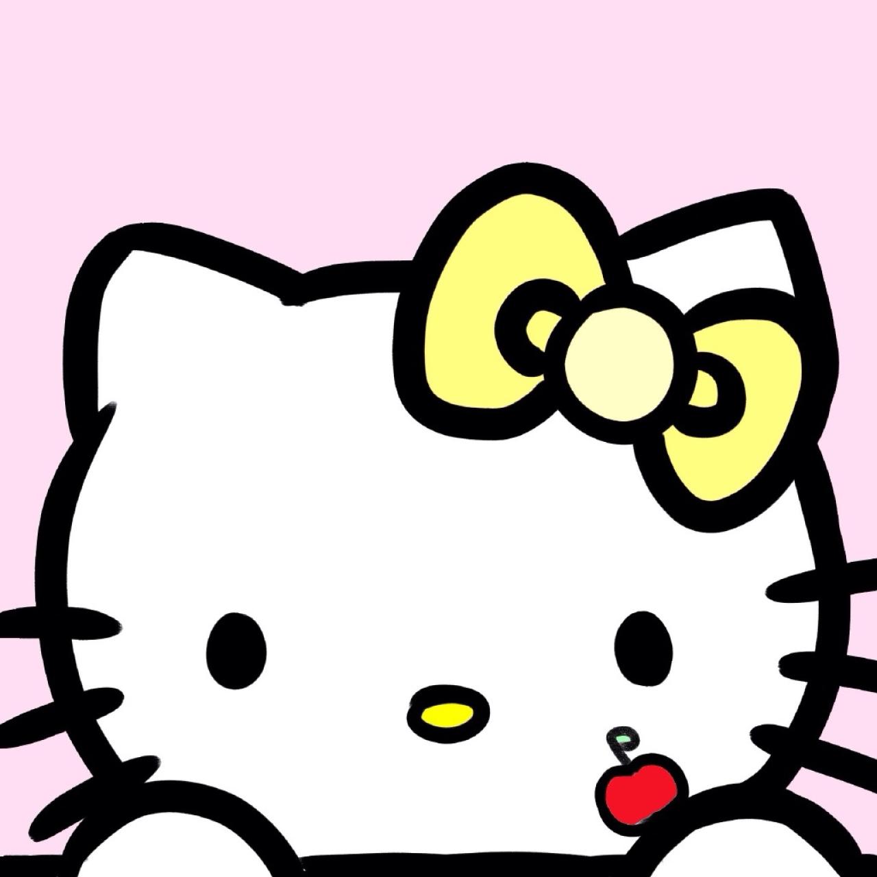 头戴黄色蝴蝶结的HelloKitty