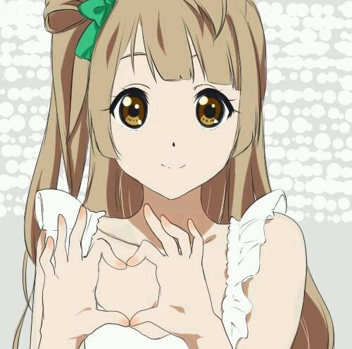 南小鸟装扮的琴吹紬作心形手势