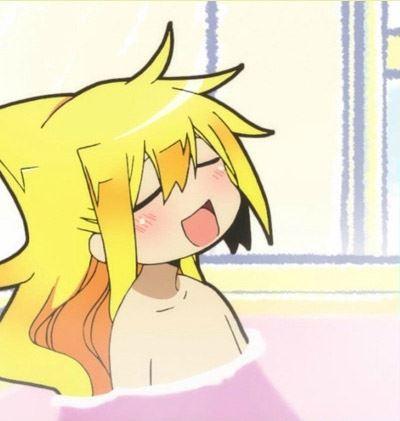 人鱼若狭泡澡泡的很舒服的表情