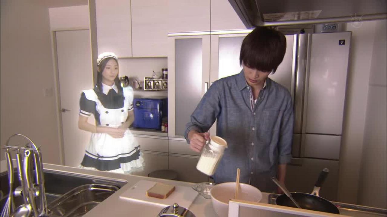 女仆指导男主角做早饭
