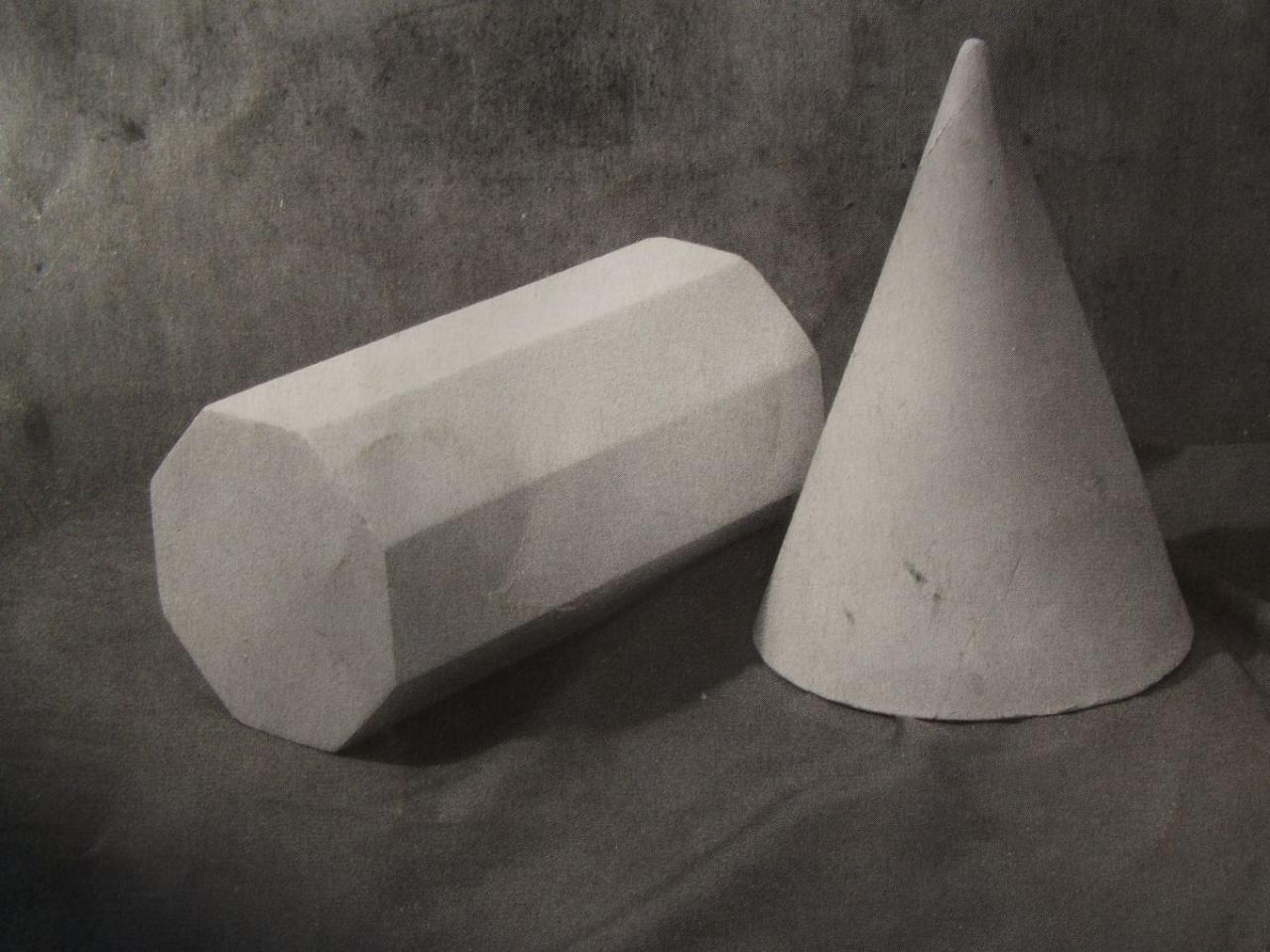 圆锥体、八棱锥实物图