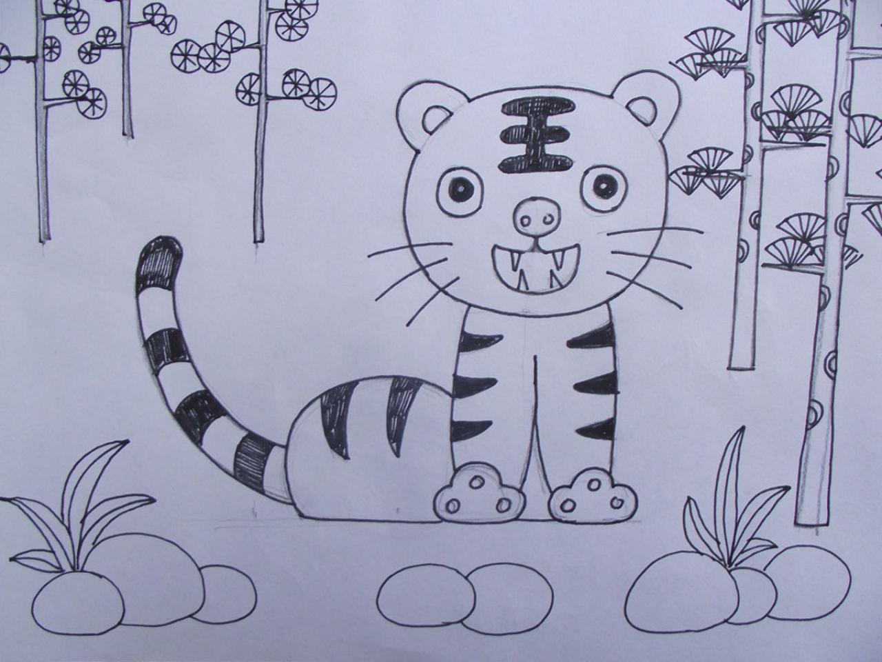 第三步，用墨线勾小老虎、树枝和树叶以及草地上的石头