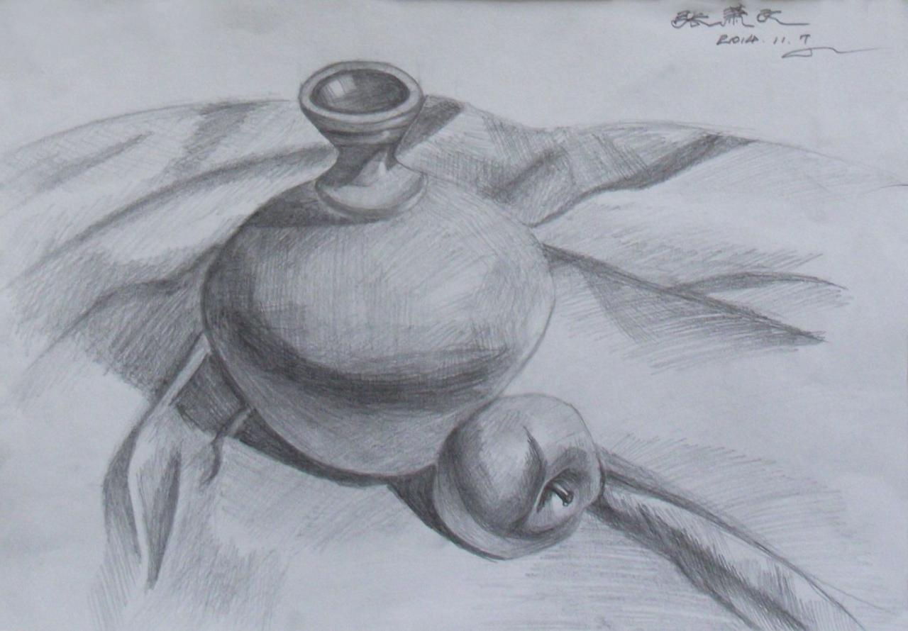 陶罐、苹果静物素描 张萧文画