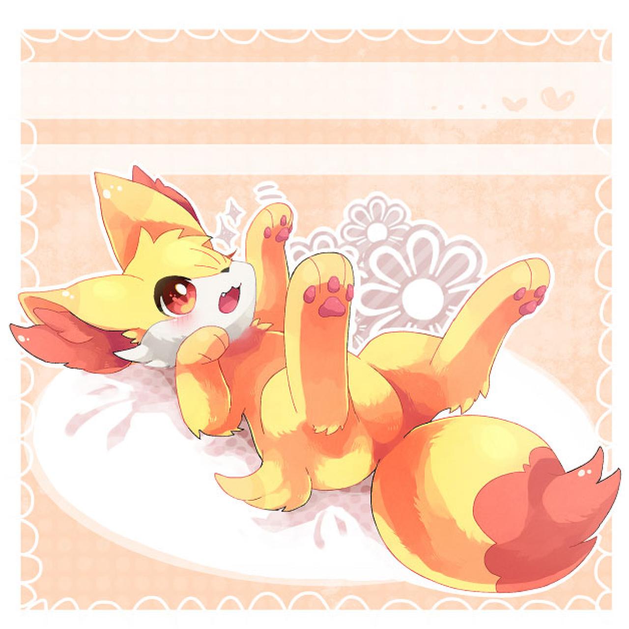 仰面朝天，伸着爪子的火精灵头像