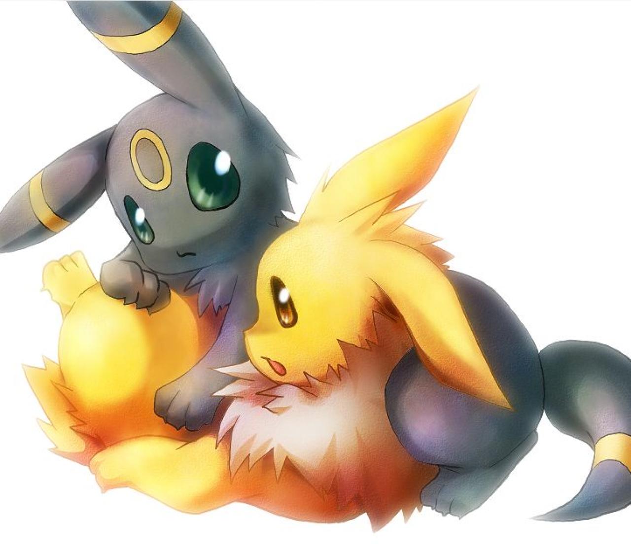 月精灵和雷精灵抱作一团的头像