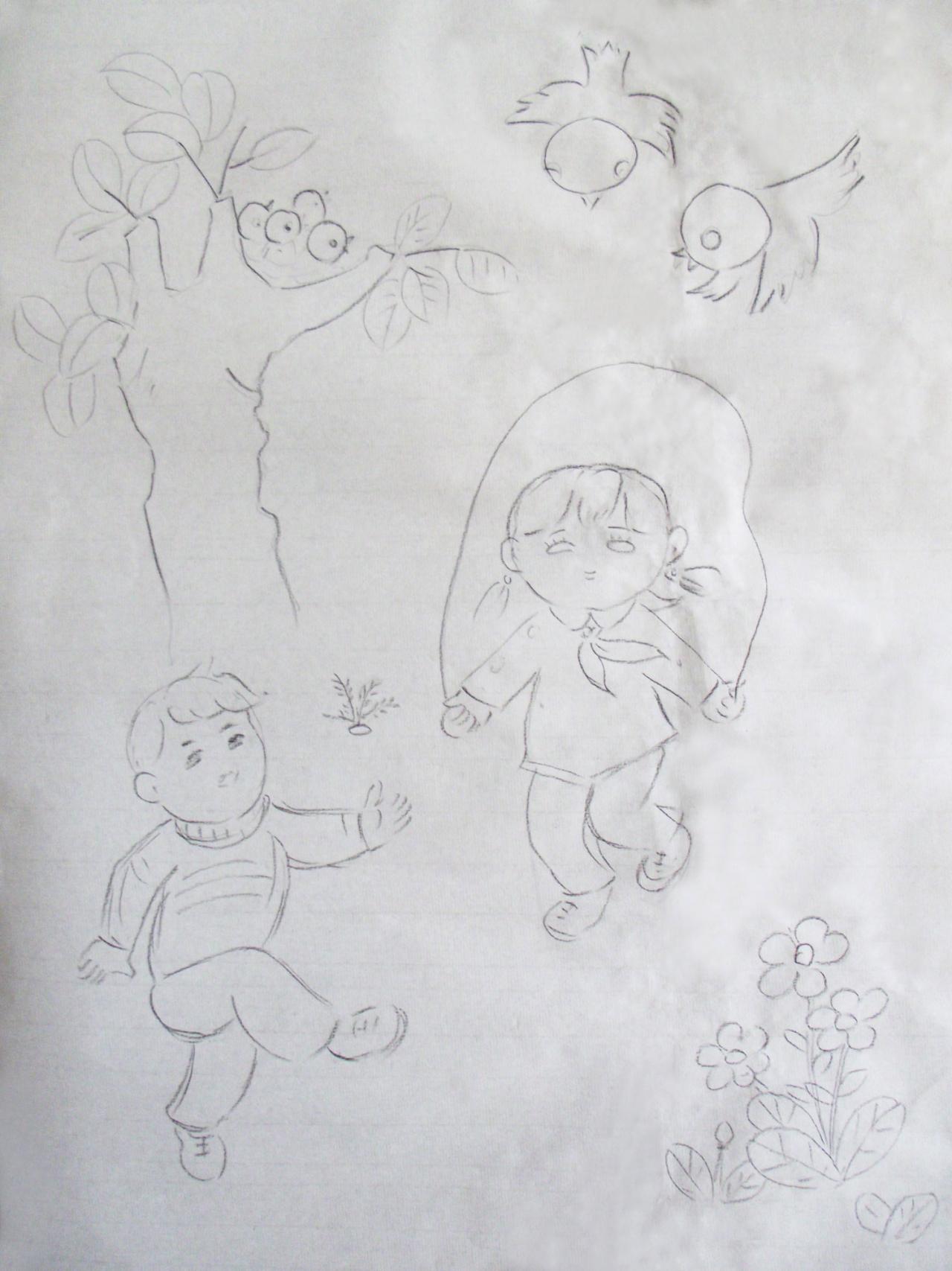 第一步，用木炭笔勾出人物、树木及小鸟的位置