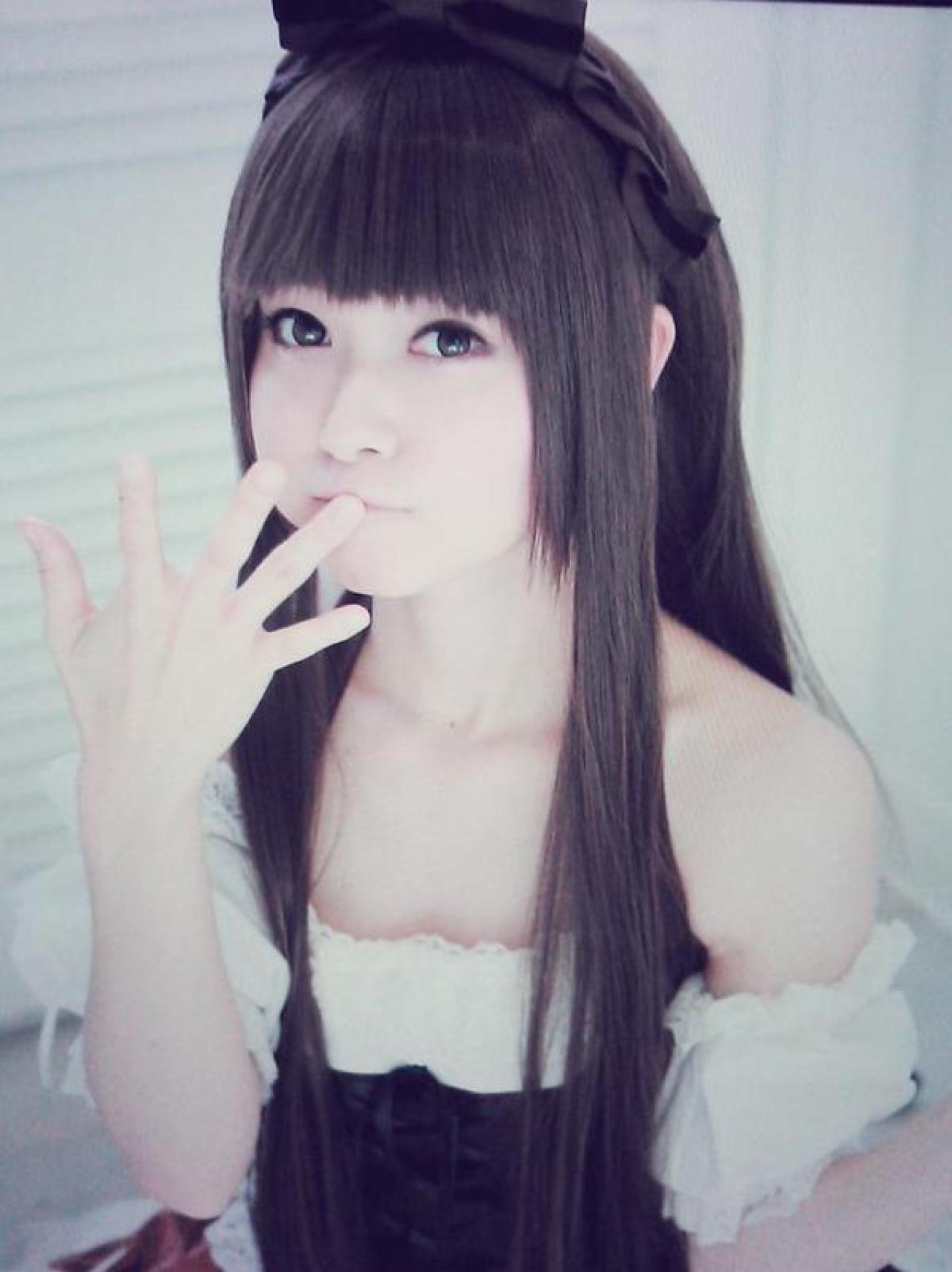 蛋糕塞得嘴巴鼓嘟嘟的とめと萌态