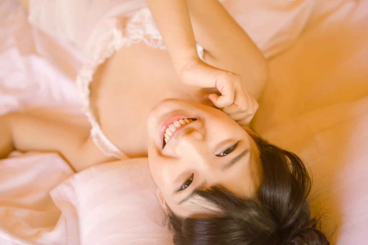 萌宅女微笑的面庞