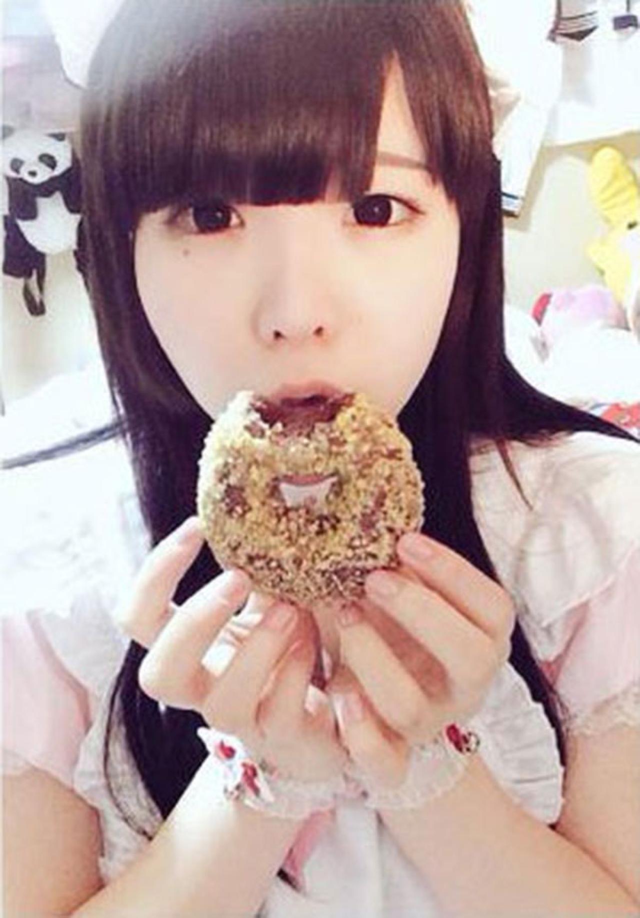 八宵うさぎ轻咬面包圈