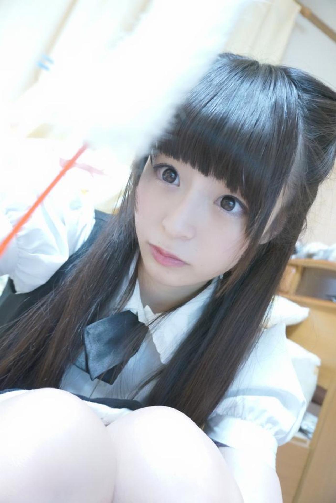 りなさーん萌自拍 坐姿