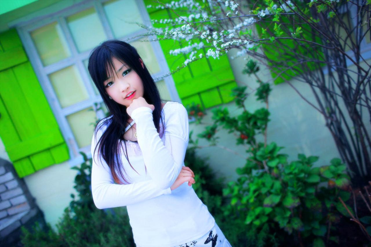 兔娘tomia撑着下巴 站姿 横幅