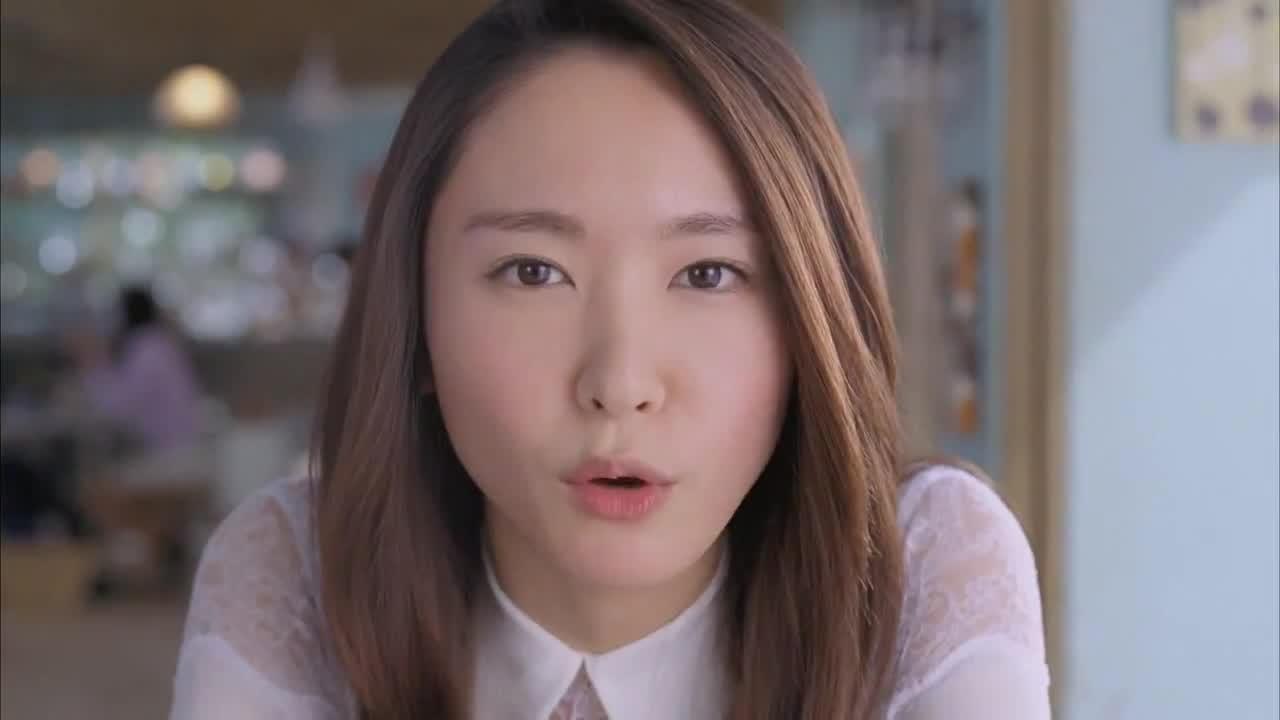 送吻卖萌的新垣结衣表情