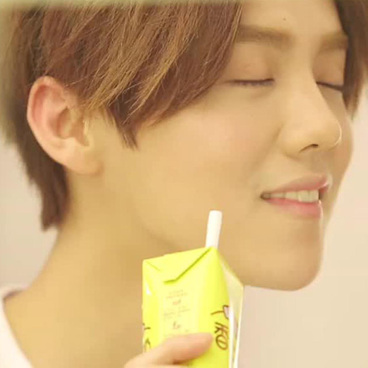 陶醉的鹿晗头像