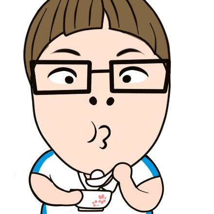 嘟嘴吹凉汤圆的男孩吃货头像