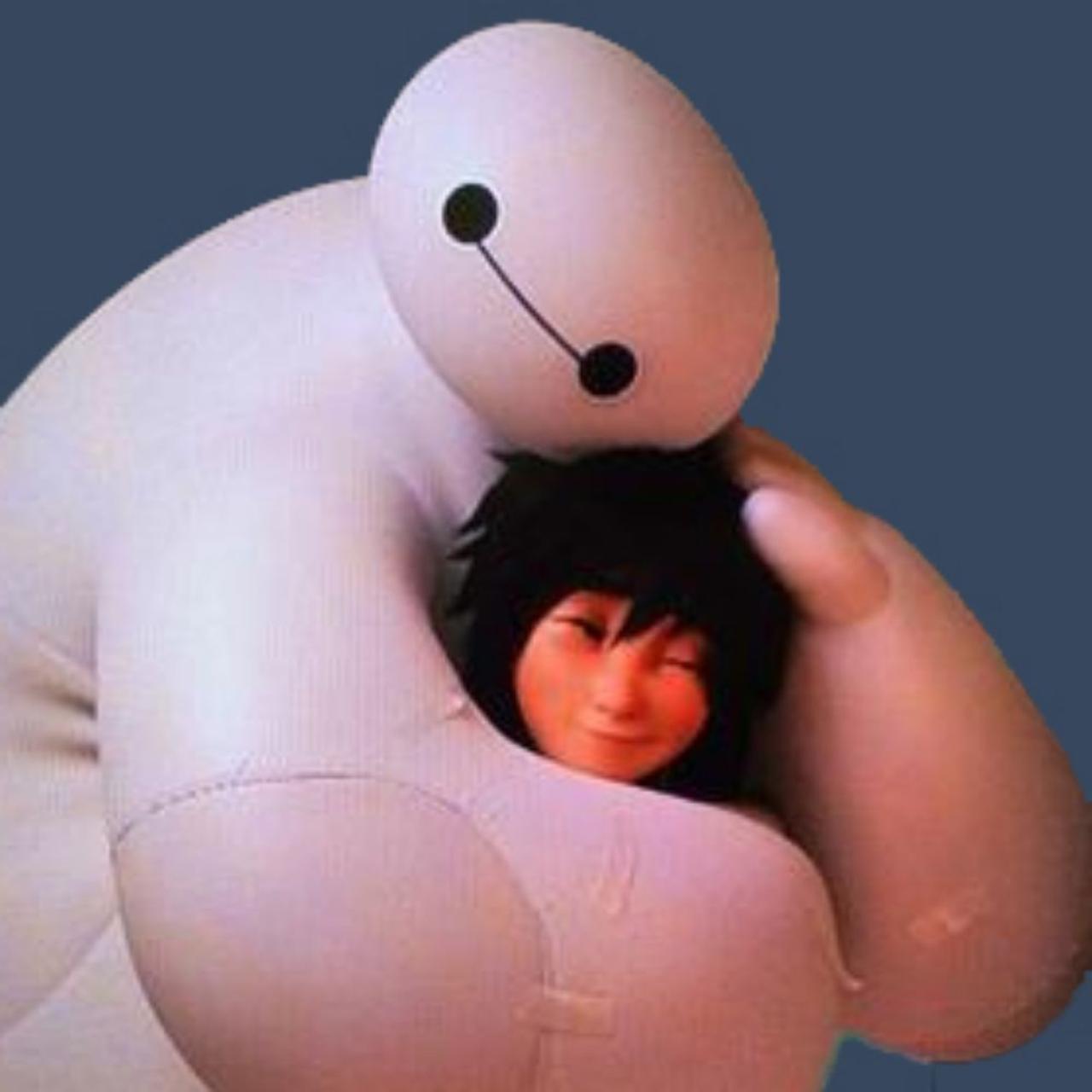 蓝色背景抱着小宏的大白头像