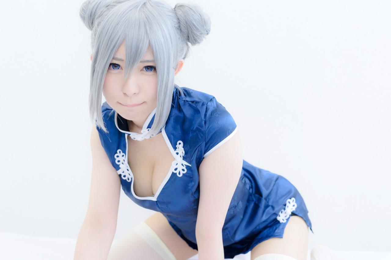 まゆふぁむ抿嘴扒姿