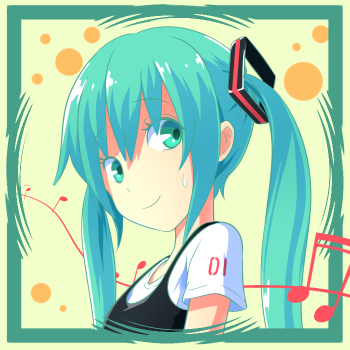 微笑的初音未来头像