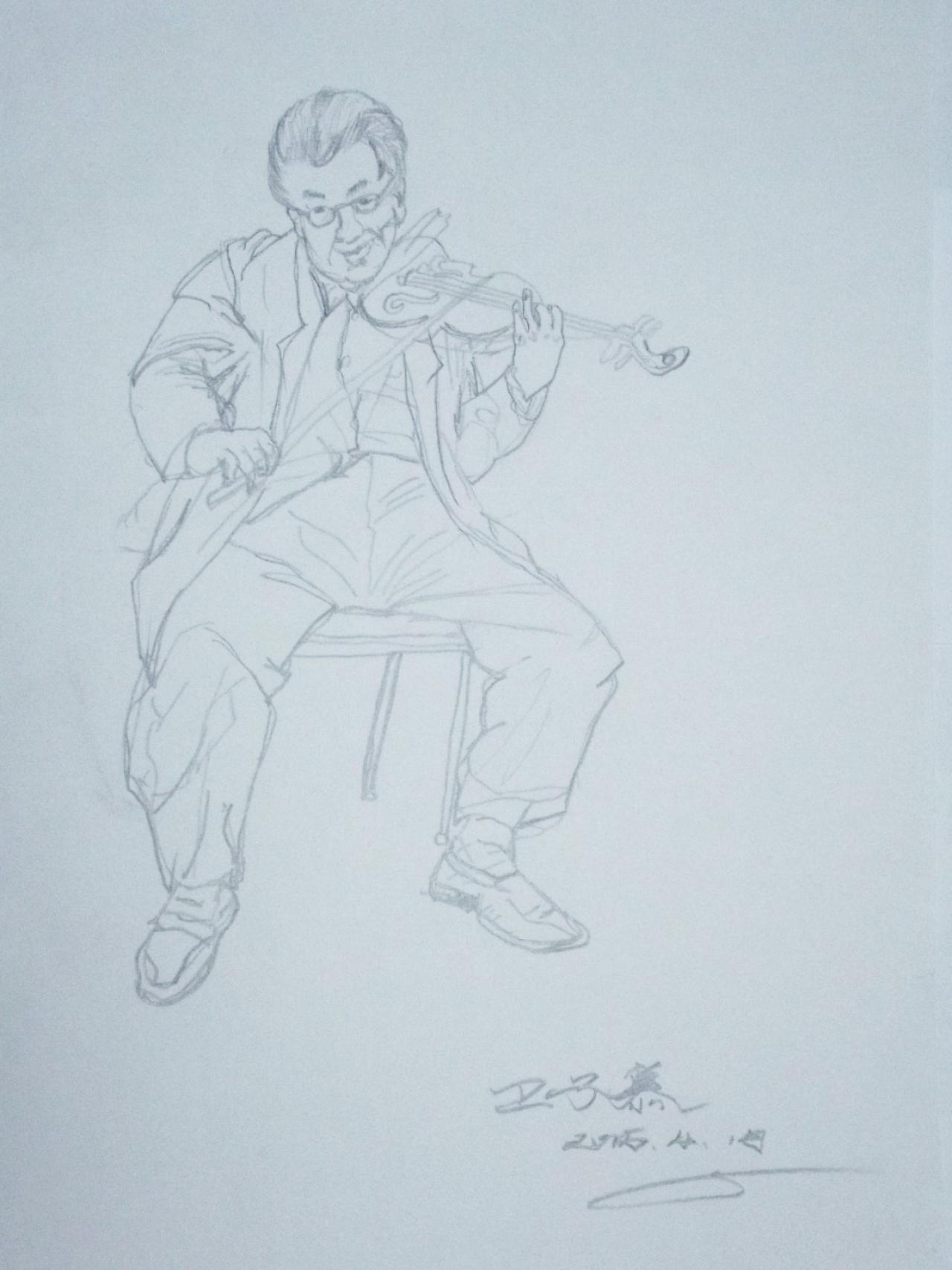 拉提琴戴眼镜的老人 人物速写 卫子慕画