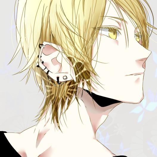 黄色长发和眼睛的戴着耳钉的男孩头像